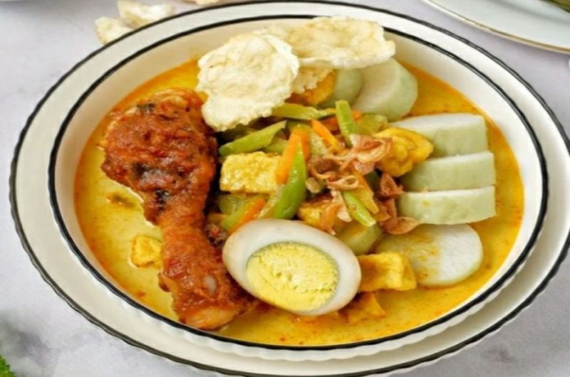 lontong sayur
